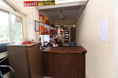 Spine Specialist in Ashram Road Spine Specialist in Ashram Road